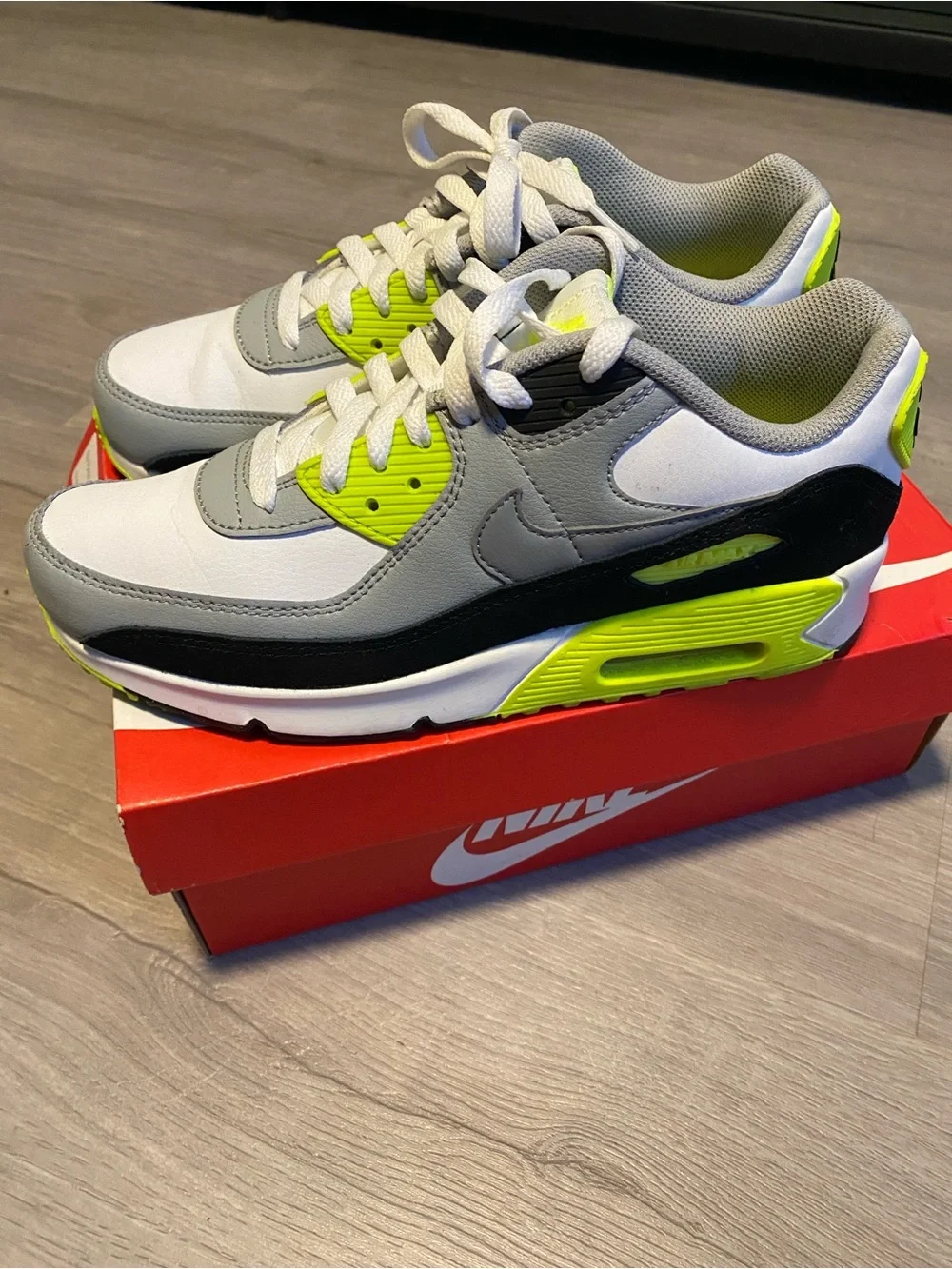 Nike Air Max 90